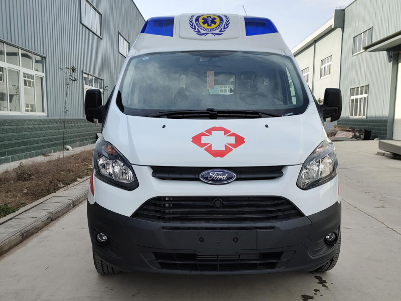 福特V362柴油版救護(hù)車