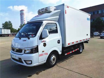 東風途逸3.5米冷藏車