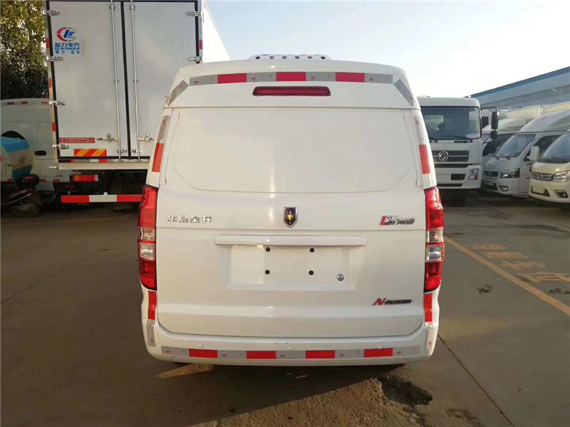 金杯雙排面包冷藏車