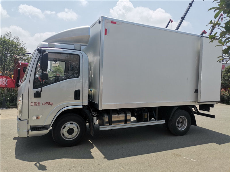 陜汽德龍4.2米冷藏車