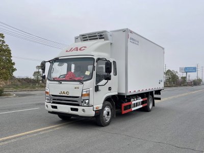 江淮5.2米冷藏車