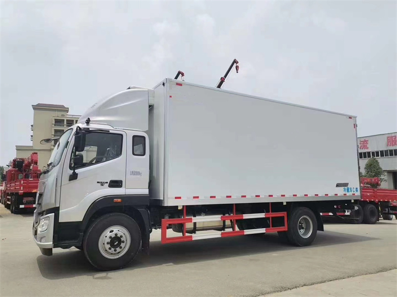 福田歐航平頂冷藏車
