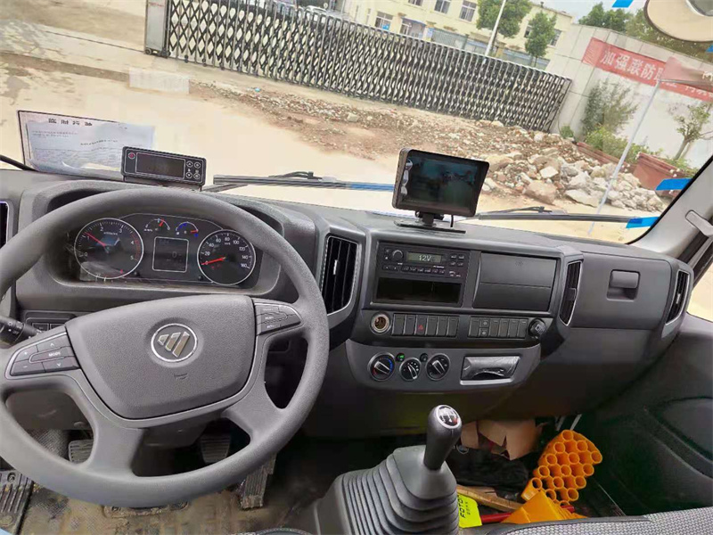 解放虎VN4.2米冷藏車