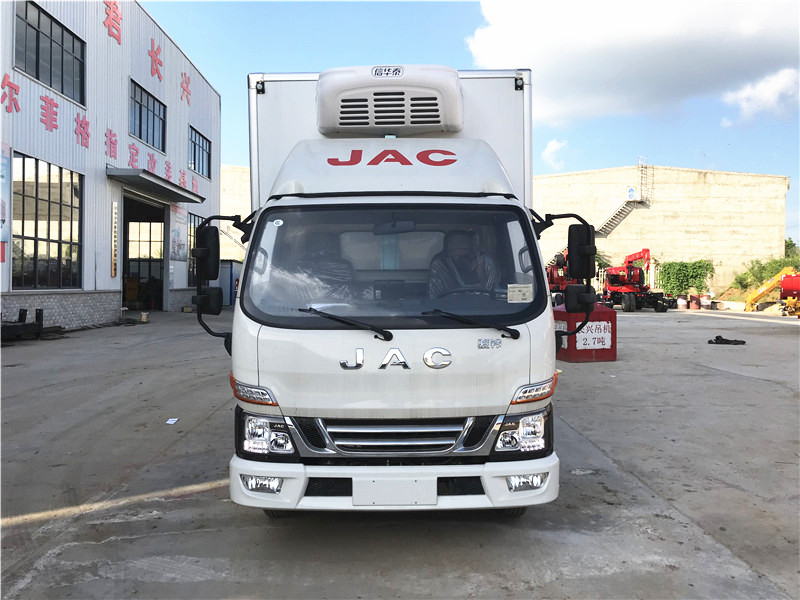 江淮駿鈴V5/4.2米冷藏車