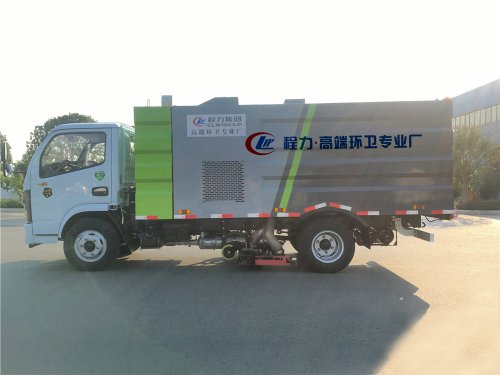 東風多利卡吸塵車1立方水/4立方塵