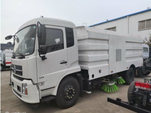 東風天錦洗掃車7立方水/9立方塵