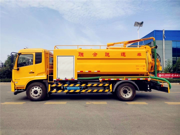 東風天錦15立方清洗吸污車