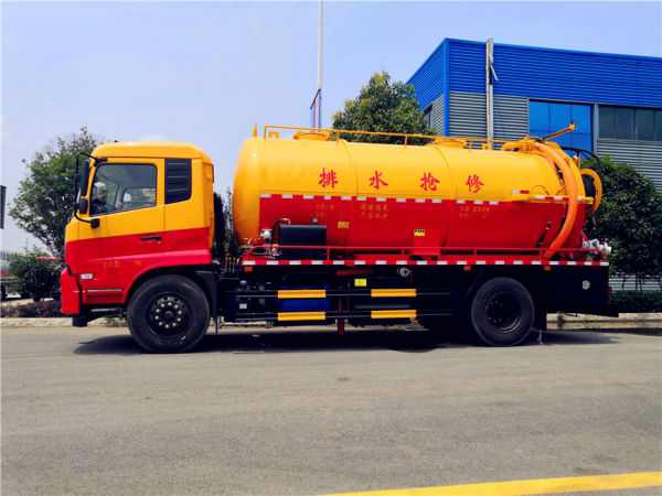 東風天錦15立方清洗吸污車