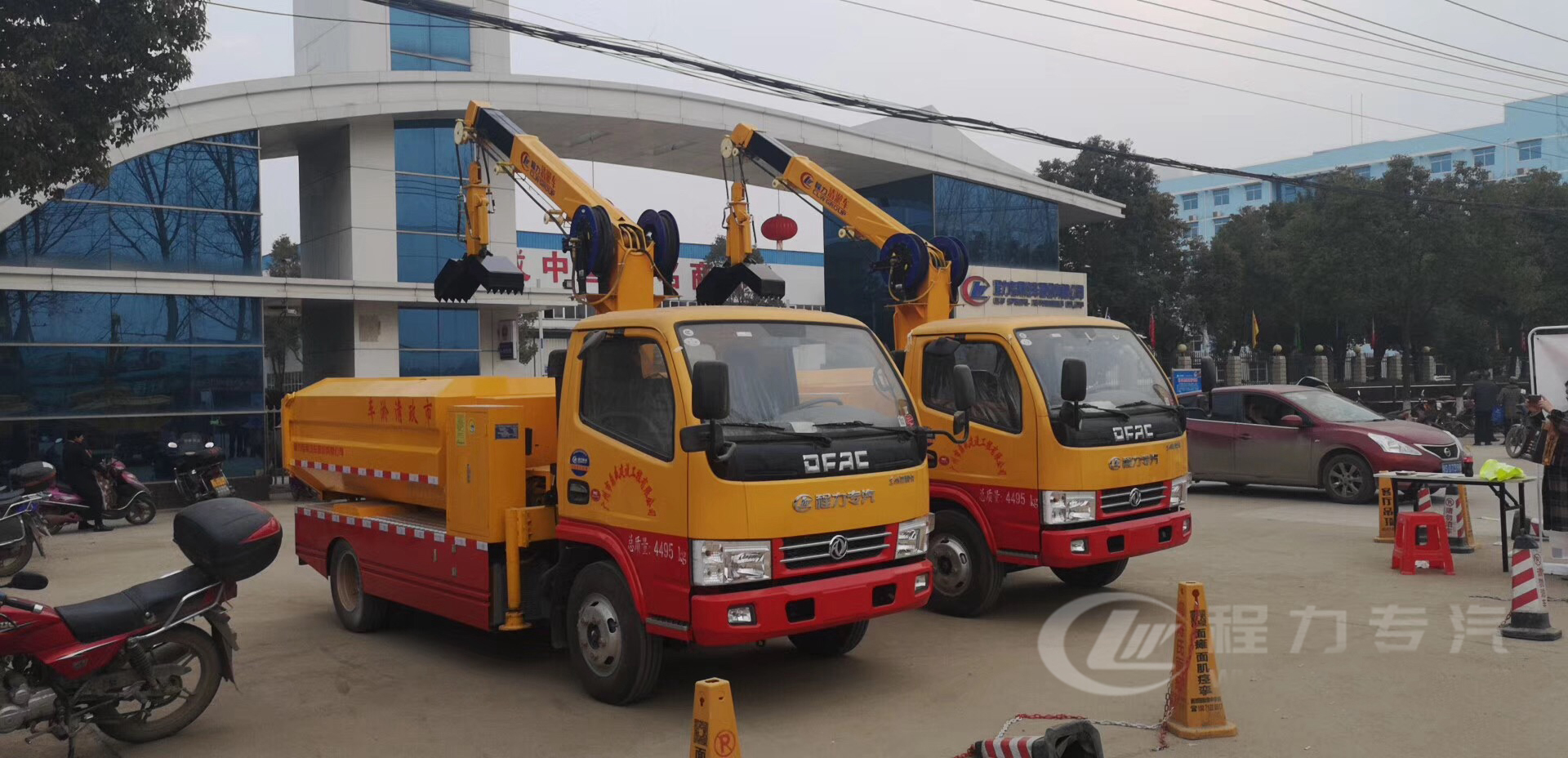 東風單排5立方藍牌清淤車