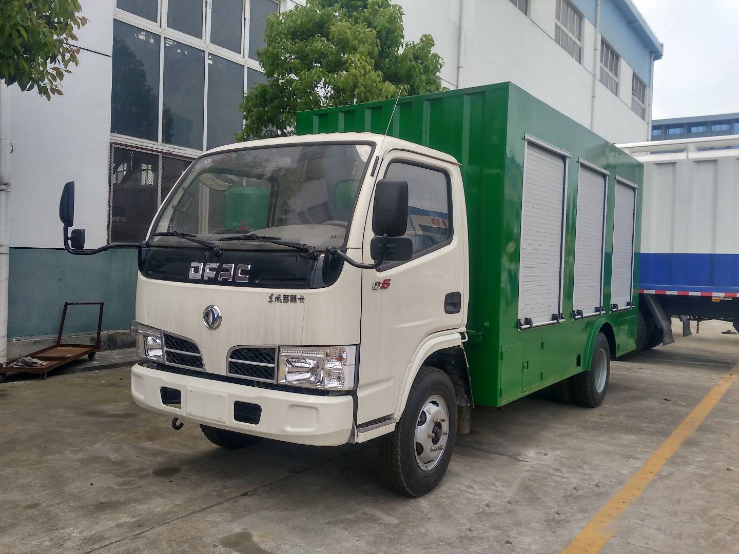 東風D6藍牌污水處理車