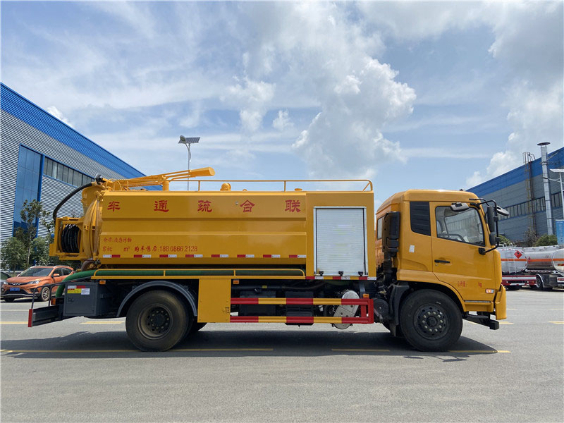 東風(fēng)天錦15立方清洗吸污車