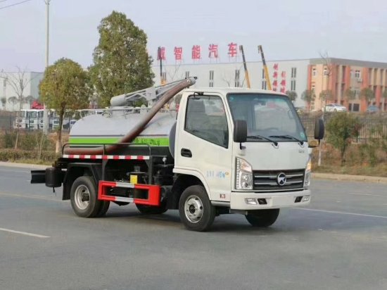 凱馬3立方吸糞車