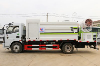 東風(fēng)大多利卡8立方抑塵車