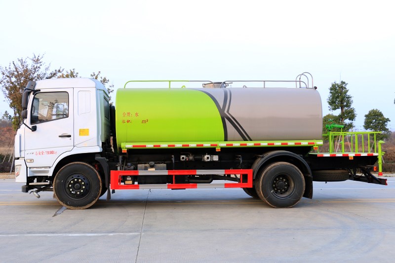 東風D3L/12立方灑水車