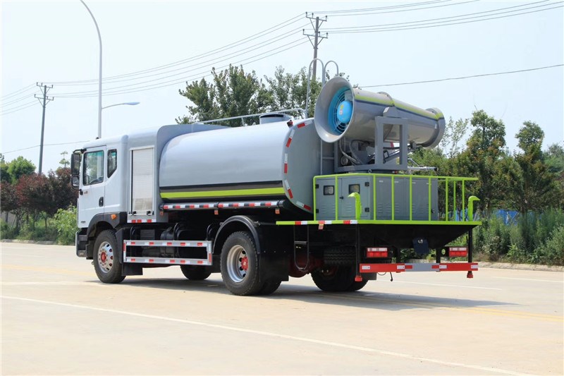 東風D9/10立方圓罐抑塵車