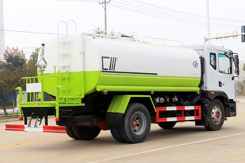 東風D9/12-14立方灑水車