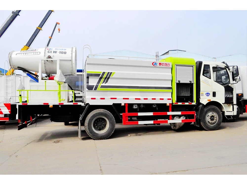 解放J6L多功能抑塵車11.3立方/50-100米霧炮