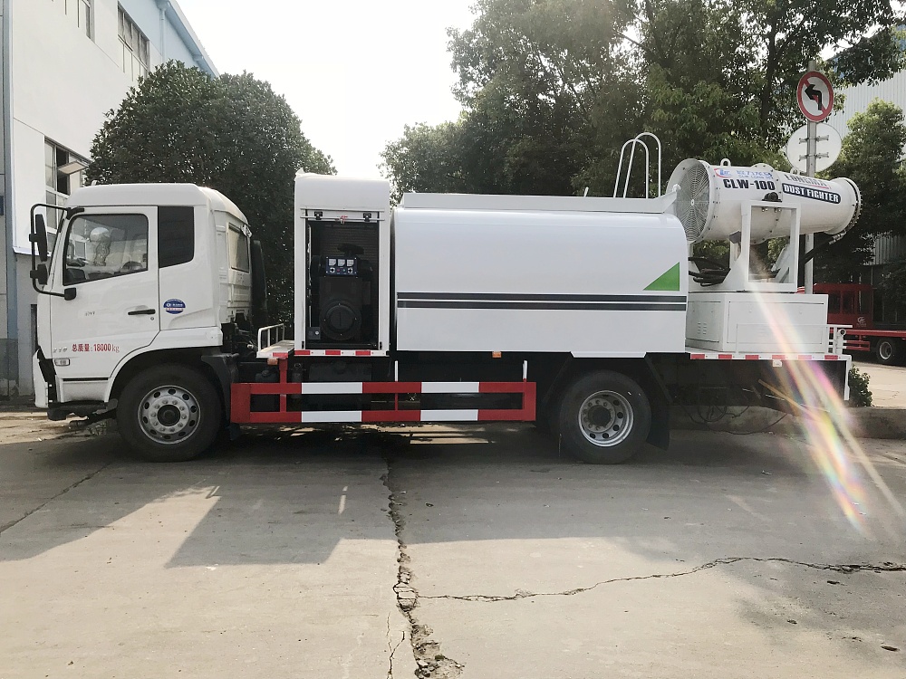 東風天錦抑塵抑塵車10立方/50-100米霧炮