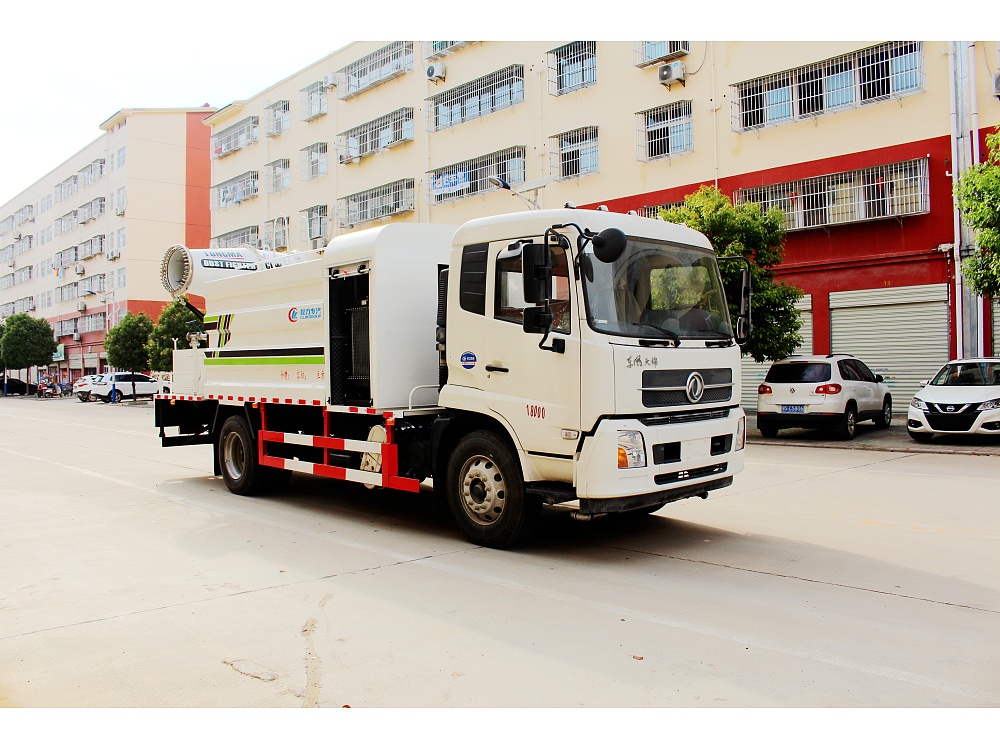 東風(fēng)天錦多功能霧炮車11.3立方/50-100米霧炮