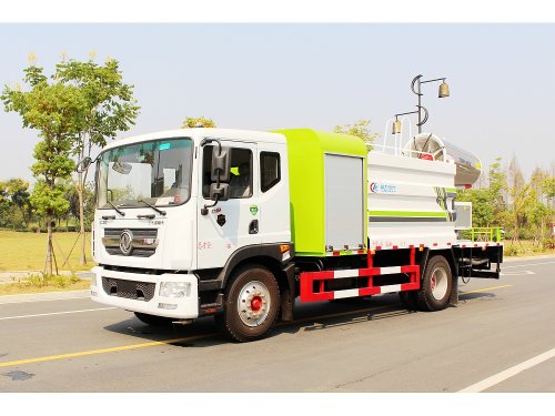 東風多利卡D9霧炮車10立方/50-100米霧炮
