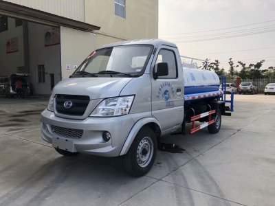 北汽昌河2立方藍牌汽油版灑水車