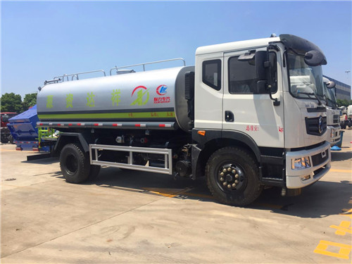 東風T5/15立方灑水車