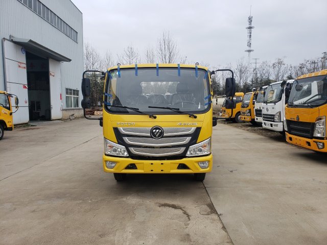 福田歐馬可藍(lán)牌清障車(chē)