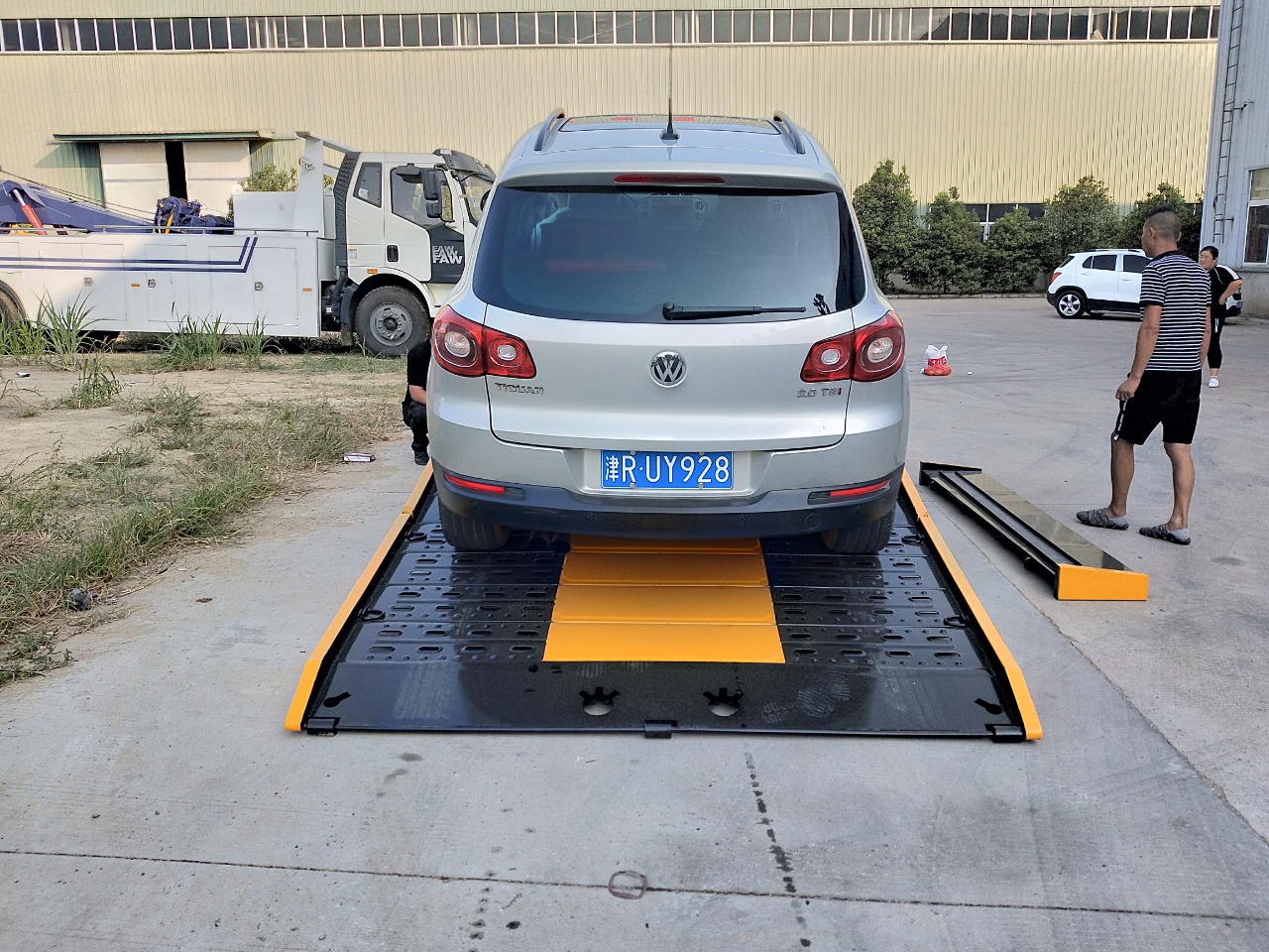 東風(fēng)多利卡清障車