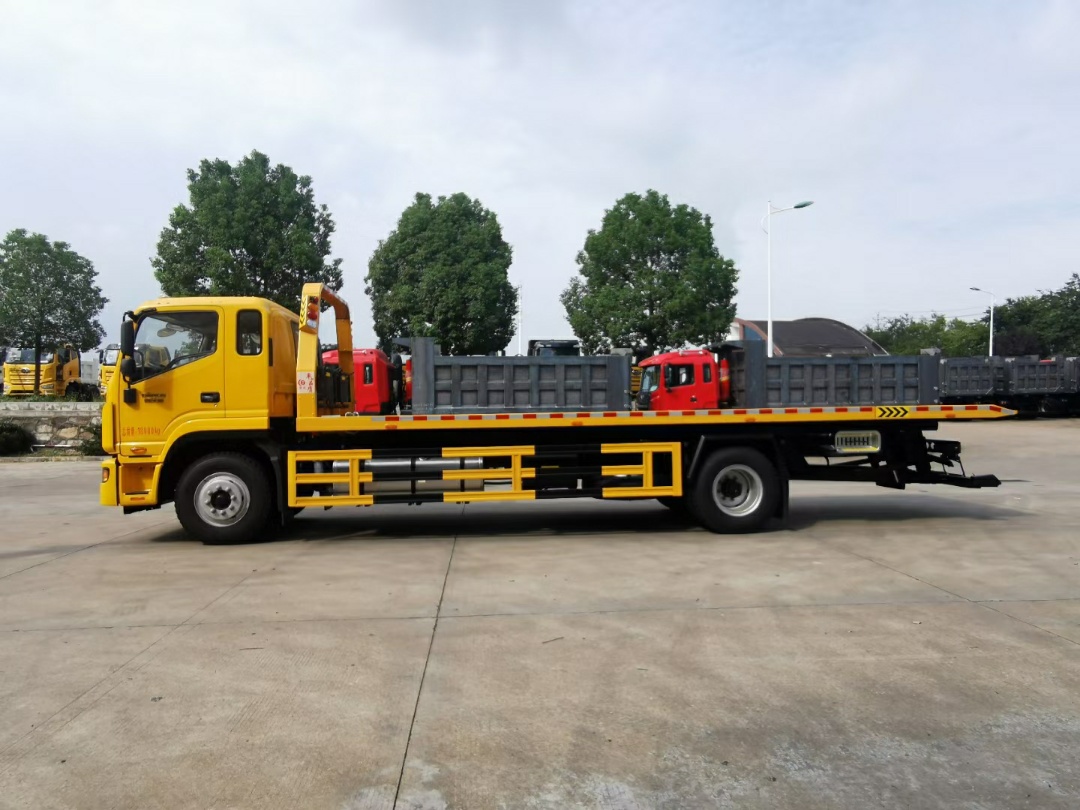 江淮高端一拖二大黃牌清障車