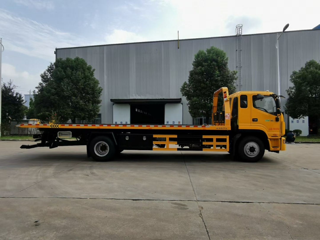 江淮高端一拖二大黃牌清障車