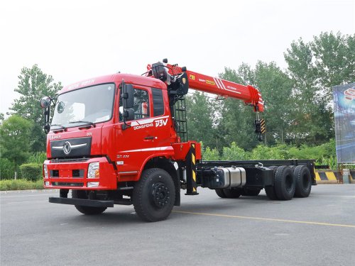 東風D3V后八輪三一12噸4節臂隨車吊