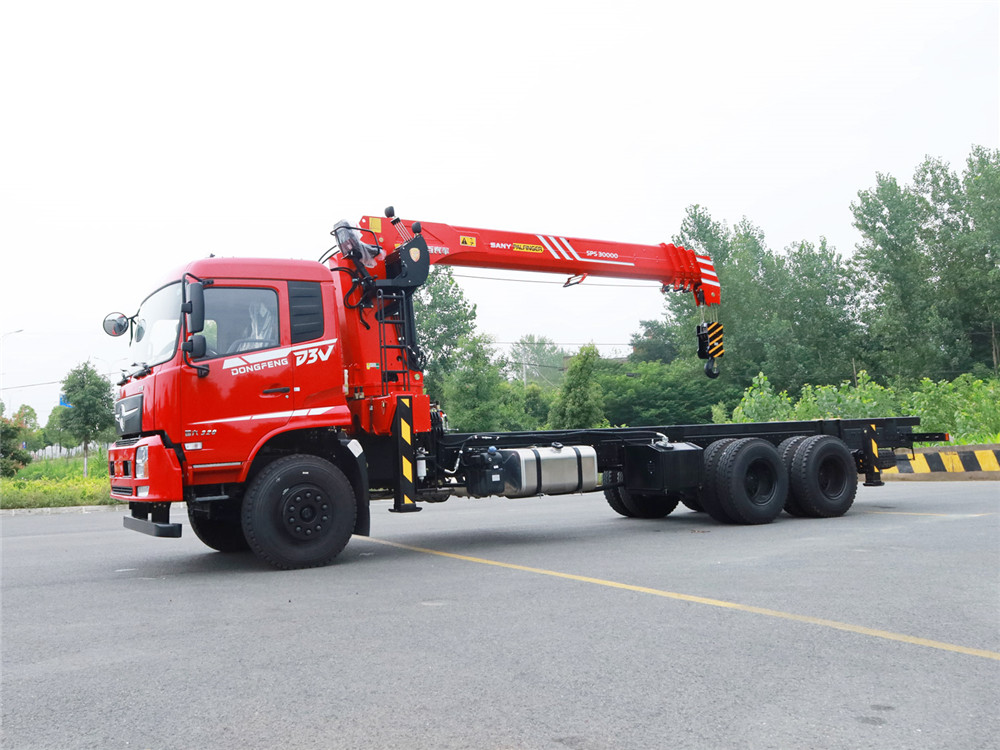 東風D3V后八輪三一12噸4節臂隨車吊