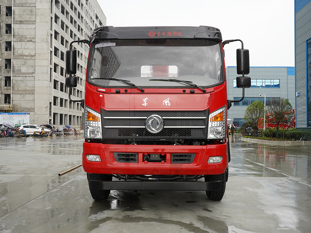 東風(fēng)D912小黃牌長威6.3噸三節(jié)直臂吊機(jī)隨車吊