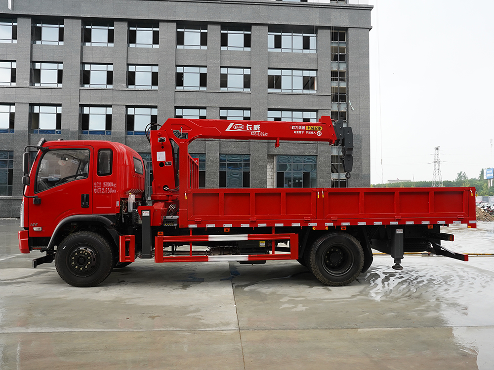 東風(fēng)D912小黃牌長威6.3噸三節(jié)直臂吊機(jī)隨車吊