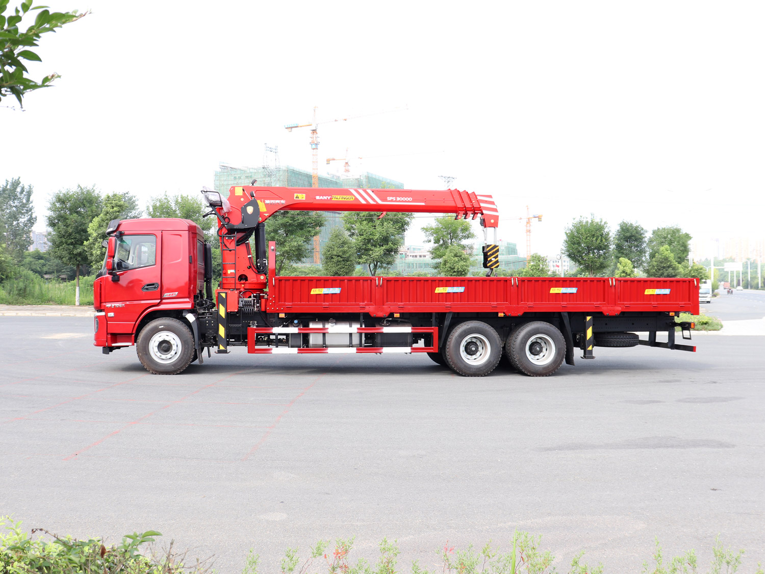 陜汽軒德翼6后雙橋三一14噸直臂式吊機隨車吊