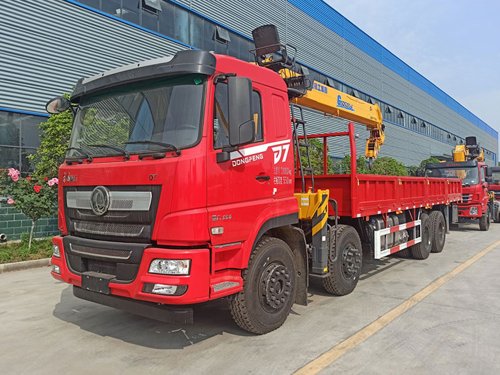 東風暢行D7前四后八徐工12噸G系直臂吊機隨車吊