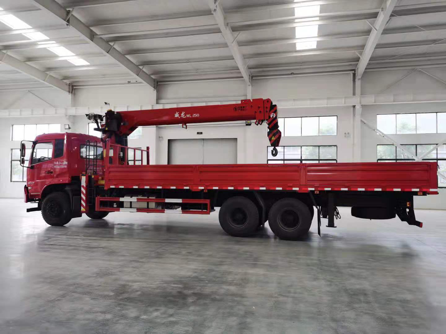 東風(fēng)暢行D3V后八輪威龍12噸4節(jié)臂吊機(jī)隨車吊