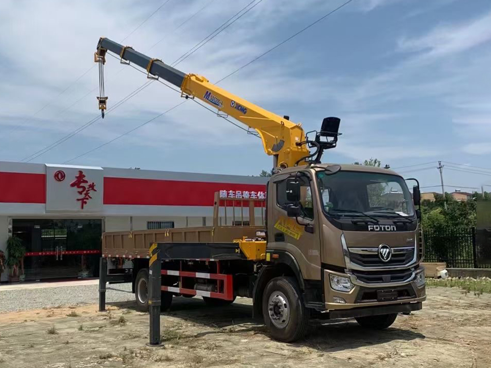 福田奧鈴單橋徐工8噸四節直臂吊機隨車吊