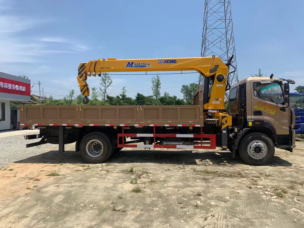 福田奧鈴單橋徐工8噸四節直臂吊機隨車吊