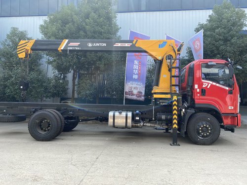 東風暢行D1單橋駿通8噸四節臂吊機隨車吊