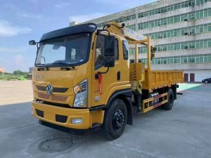 東風暢行D1徐工6.3噸四節直臂吊機隨車吊