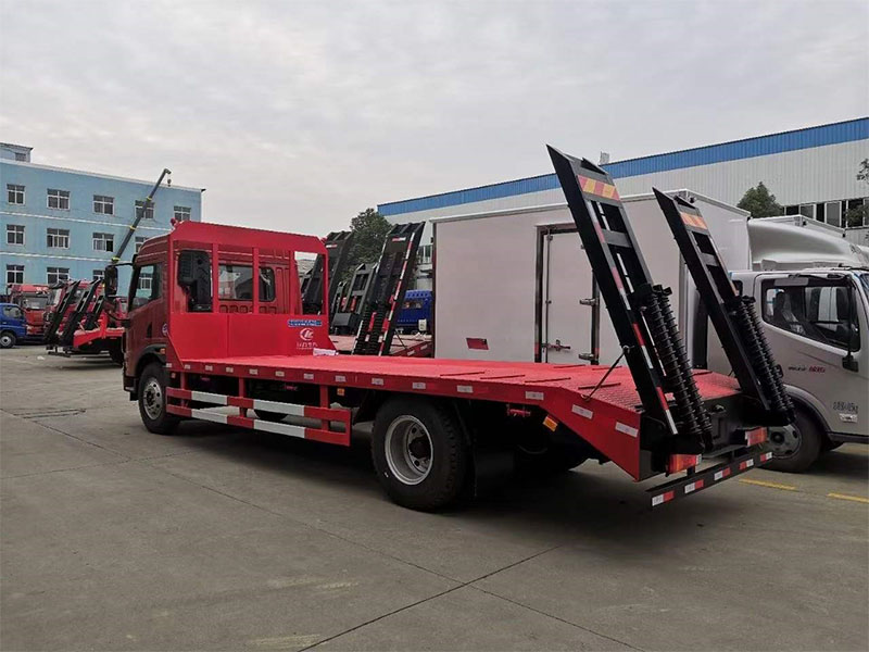 解放龍V單橋平板運輸車