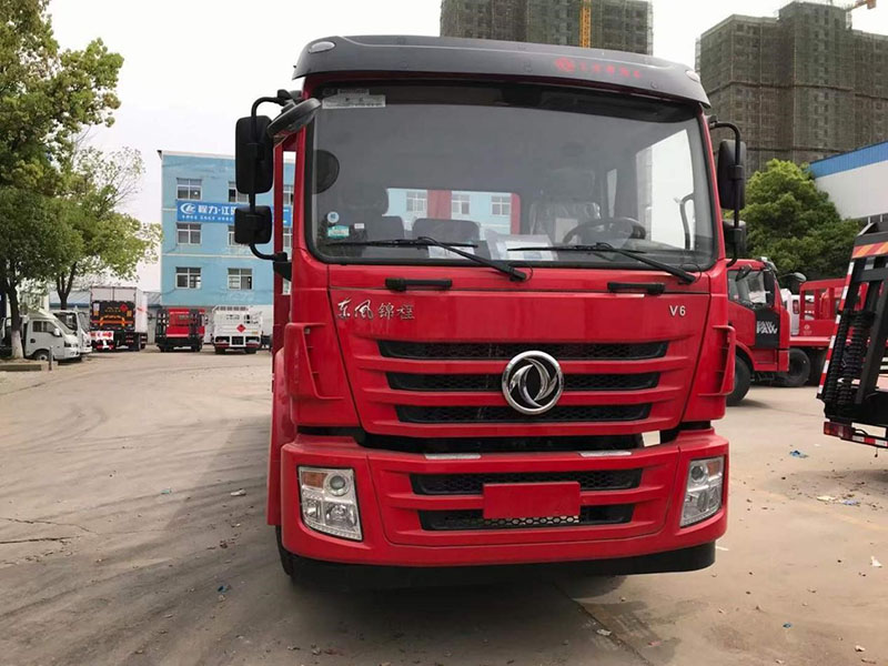 東風(fēng)錦程后八輪平板運(yùn)輸車