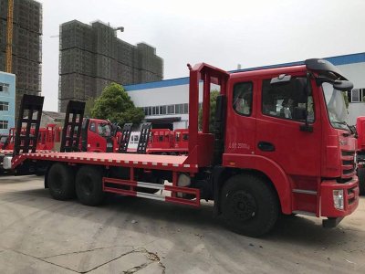 東風錦程后八輪平板運輸車