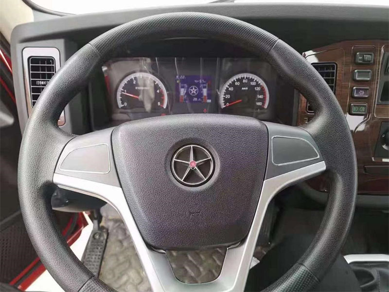 大運單橋平板運輸車