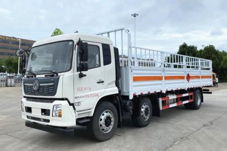 東風天錦前四后四8.6米高欄貨廂氣瓶運輸車