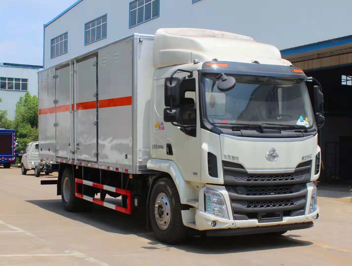 東風柳汽毒性氣體廂式運輸車