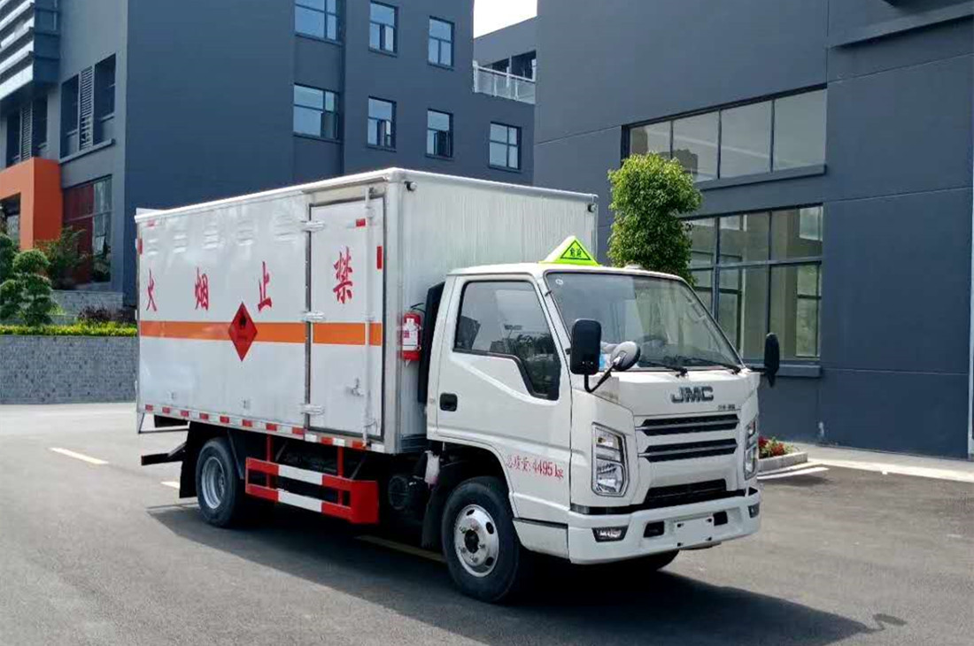 江鈴氣瓶廂式運輸車