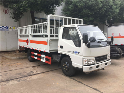 江鈴4.2米氣瓶運輸車