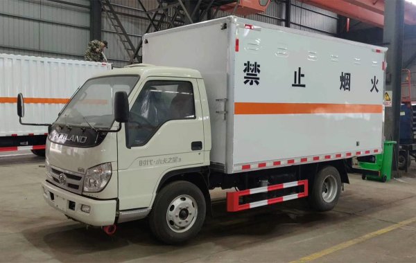 福田時代3.7米爆破器材運輸車